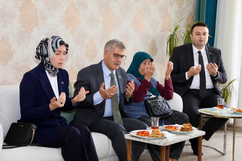 Polis memuru Bünyamin Yiğit’e vefa! Vali ve Başsavcı'dan taziye ziyareti - Resim: 3
