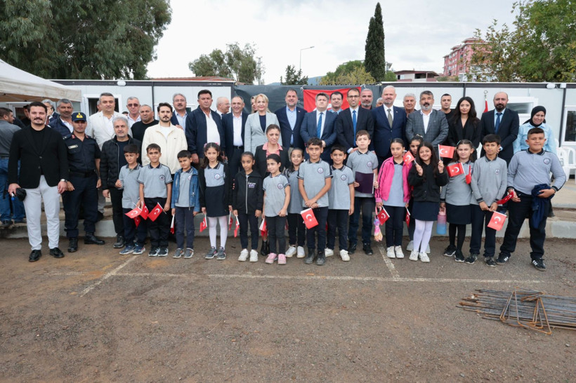 Başsavcı Kaçar’dan eğitime destek! İlçe protokolü, Fatma Koşay İlkokulu’nun temelini attı - Resim: 2