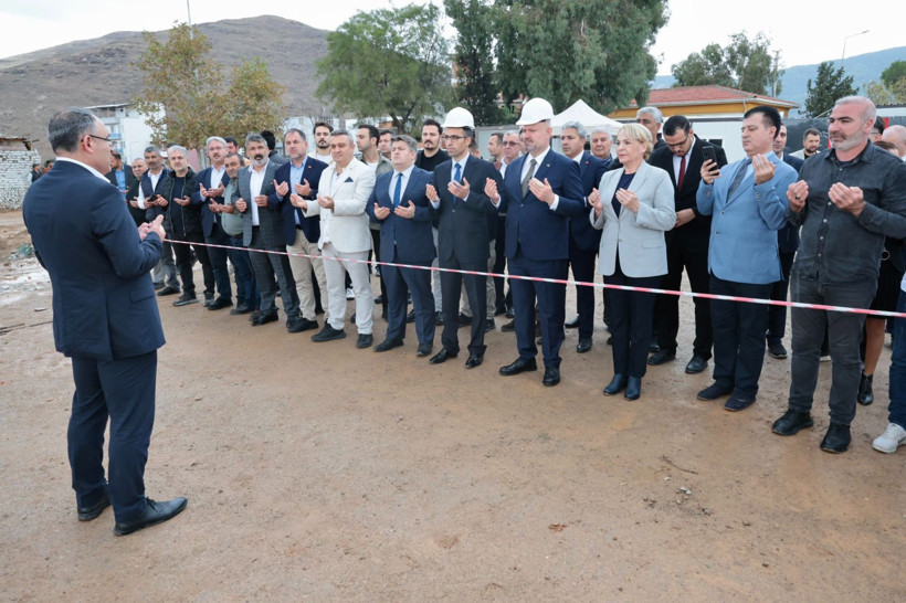 Başsavcı Kaçar’dan eğitime destek! İlçe protokolü, Fatma Koşay İlkokulu’nun temelini attı - Resim: 1