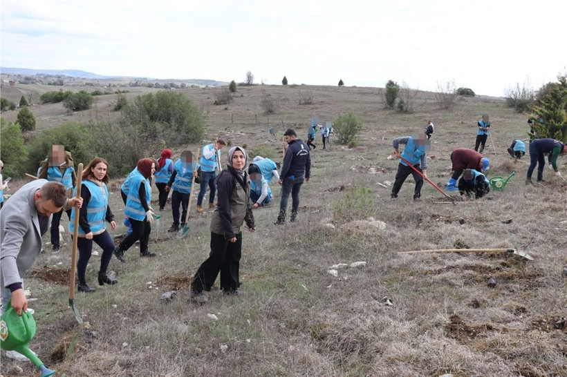 Kocaeli Cumhuriyet Başsavcılığı öncülünde Filistin için fidan dikildi - Resim: 6