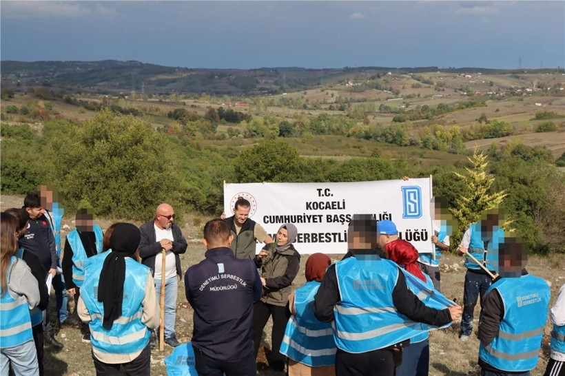 Kocaeli Cumhuriyet Başsavcılığı öncülünde Filistin için fidan dikildi - Resim: 3