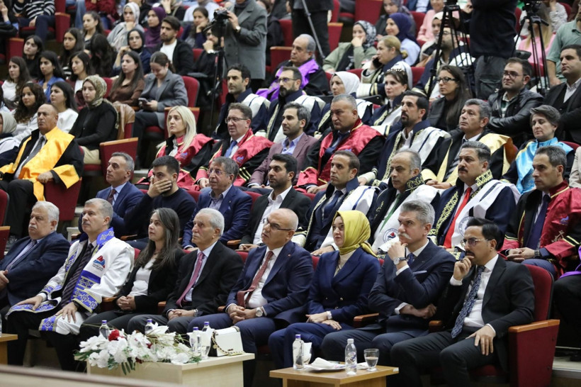 AİÇÜ 2025-2026 Akademik Yılı Açılış Törenine Başsavcı Adem Çalış da katıldı - Resim: 2