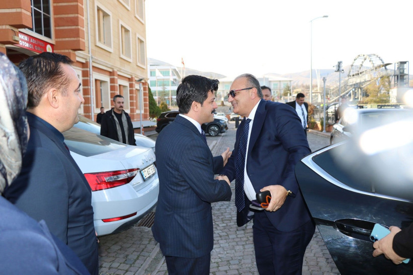 HSK Üyesi Yüksel'in temasları sürüyor! Çankırı'da peş peşe ziyaretler - Resim: 1