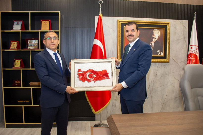 Bakan Yardımcısı Yılmaz'dan Adana Adliyesi'ne ziyaret - Resim: 4