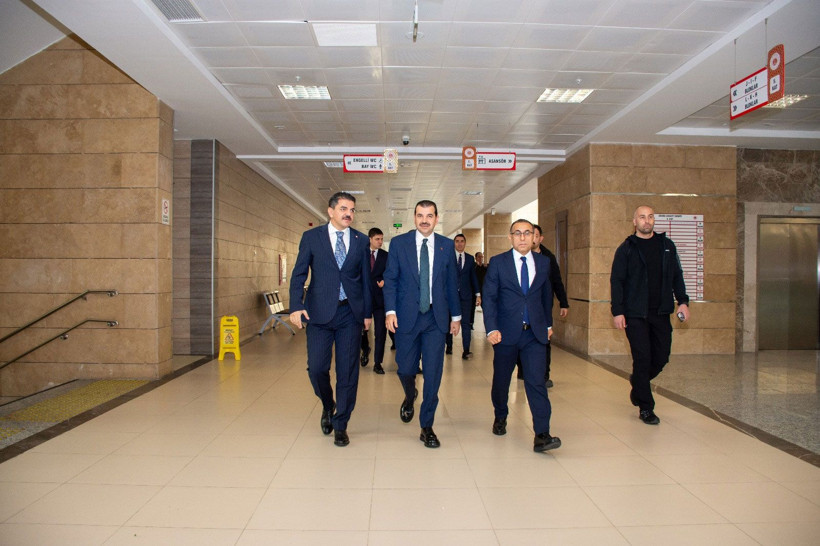 Bakan Yardımcısı Yılmaz'dan Adana Adliyesi'ne ziyaret - Resim: 9