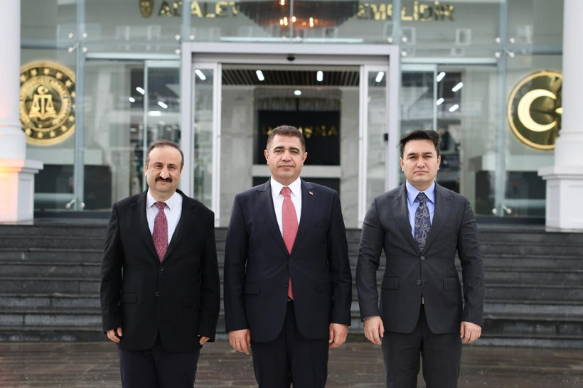 Düzce Valisi Selçuk Aslan, Başsavcı Yasin Emre’ye veda ziyaretinde bulundu - Resim: 2