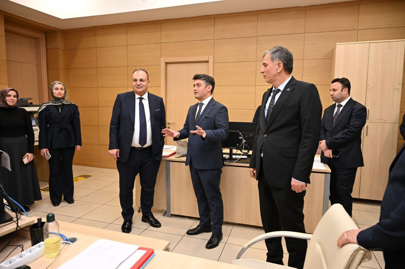 HSK üyesi Yüksel, Anadolu Adliyesi’nde - Resim: 9