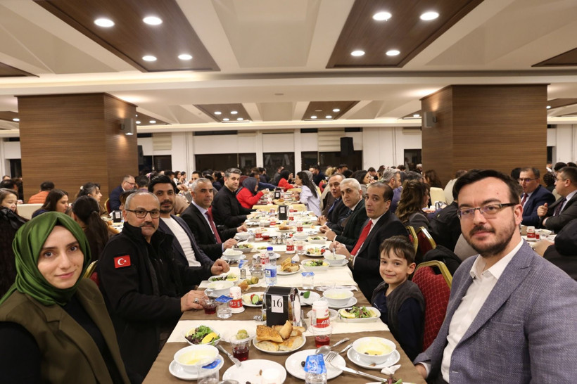 Ankara Adliyesinde iftar buluşması - Resim: 19
