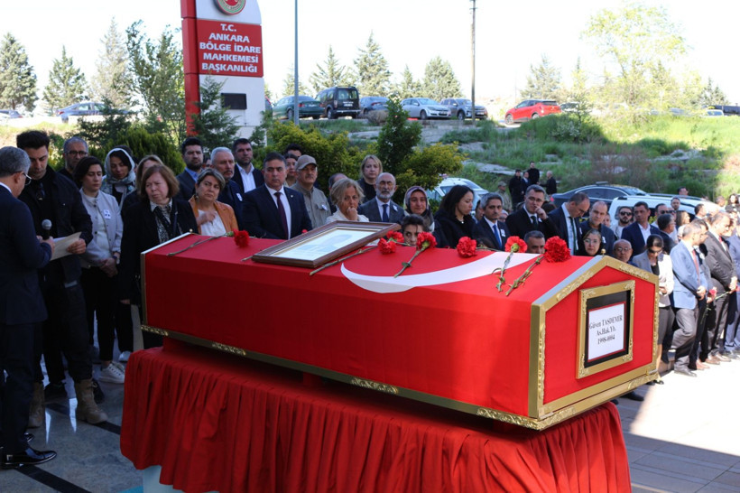 Yargı teşkilatının acı kaybı: Güven Taşdemir için tören düzenlendi - Resim: 1