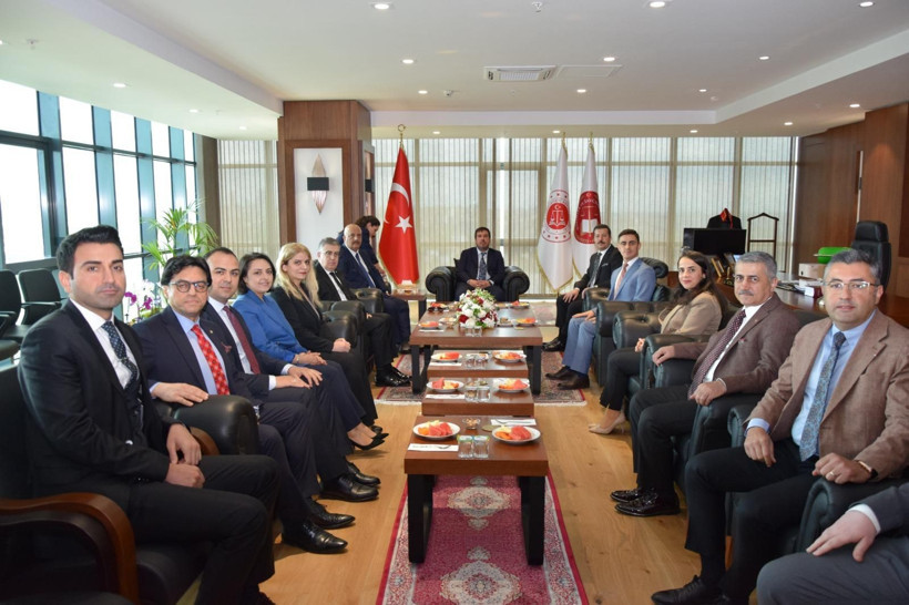 Bakan Yardımcısı Tuncay'dan Gaziosmanpaşa Adliyesine ziyaret - Resim: 4