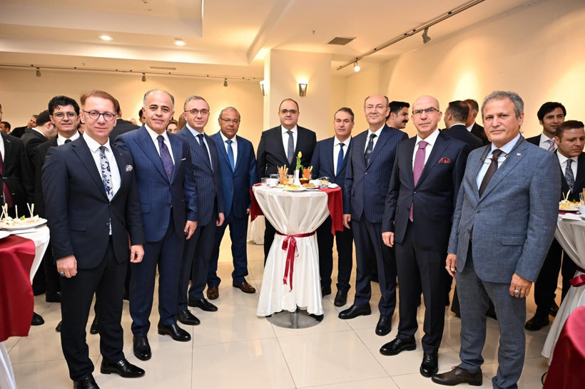 İstanbul Anadolu Adliyesinde bayramlaşma programı düzenlendi - Resim: 3