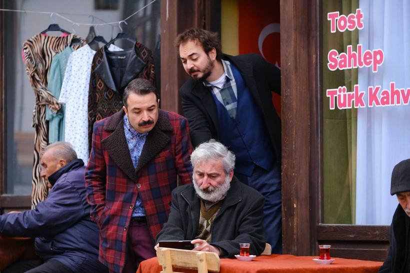 TRT 1’in sevilen dizisinde şok veda! Sevilen oyuncu ayrılığı resmen duyurdu! - Resim: 3