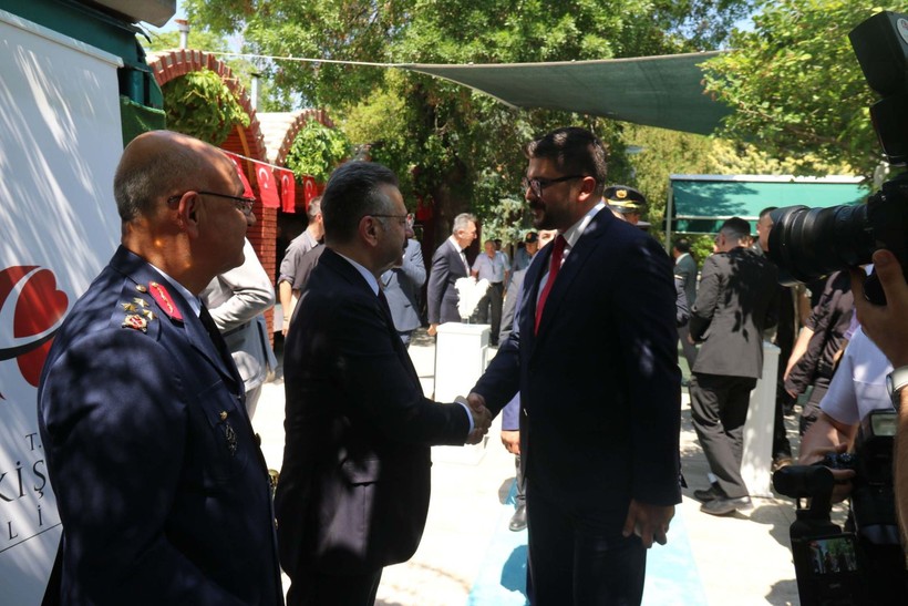 Eskişehir’de protokol bayramlaşma töreninde buluştu! Birlik ve beraberlik mesajları verildi - Resim: 3