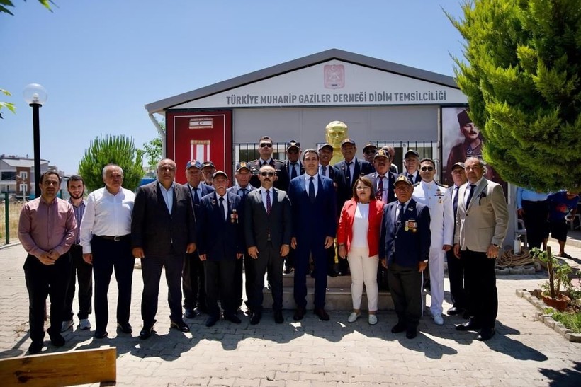 İlçe protokolü bir araya geldi! Başsavcı Altay bayramlaşmada buluştu - Resim: 2