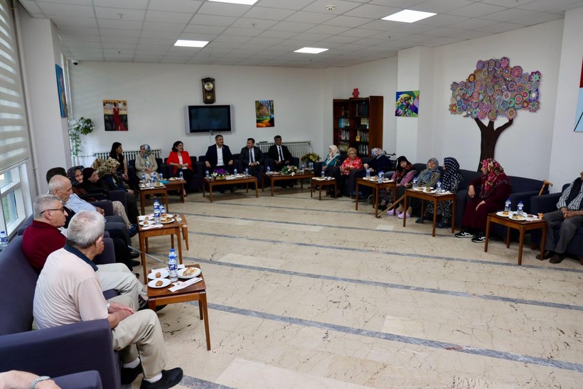 Karabük Valiliği’nden bayramlaşma töreni: Protokolde Başsavcı Akman da vardı - Resim: 9