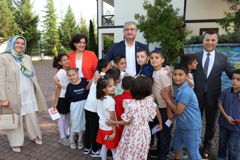 Karabük Valiliği’nden bayramlaşma töreni: Protokolde Başsavcı Akman da vardı - Resim: 12