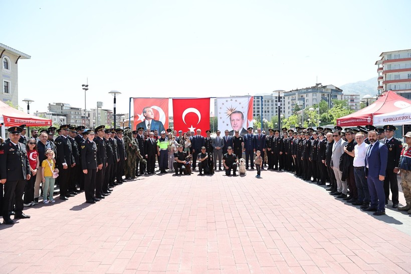 Muş’ta Jandarma Teşkilatı’nın 186. Yılına coşkulu kutlama: Başsavcı Kantar da katıldı - Resim: 2