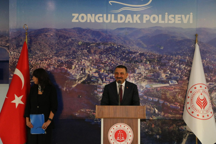 Başsavcı Abdurrahim Alan'a Polisevi'nde veda yemeği! - Resim: 5