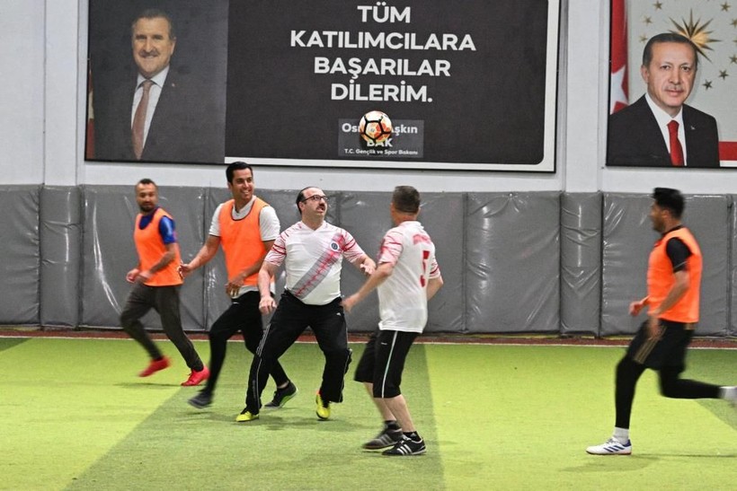 Protokol ile basın mensuplarının maçında kazanan dostluk oldu! - Resim: 1