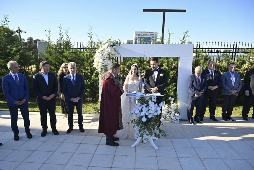 Yargı camiası bu düğünde buluştu! Danıştay Başsavcısı Cevdet Erkan'ın mutlu günü - Resim: 2