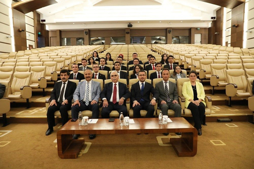 Anayasa Mahkemesi'nde ilk staj programı tamamlandı - Resim: 2