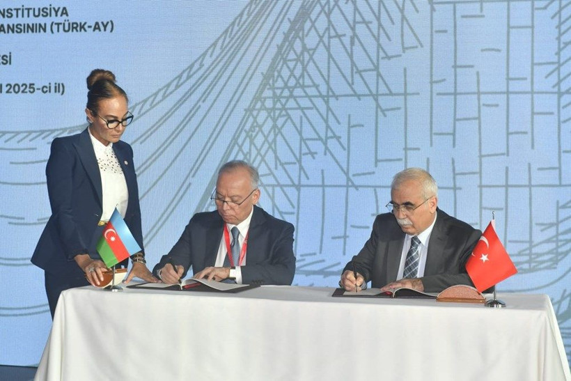 AYM Başkanı, Azerbaycan’daki kongrede hukukun üstünlüğüne dikkat çekti - Resim: 7