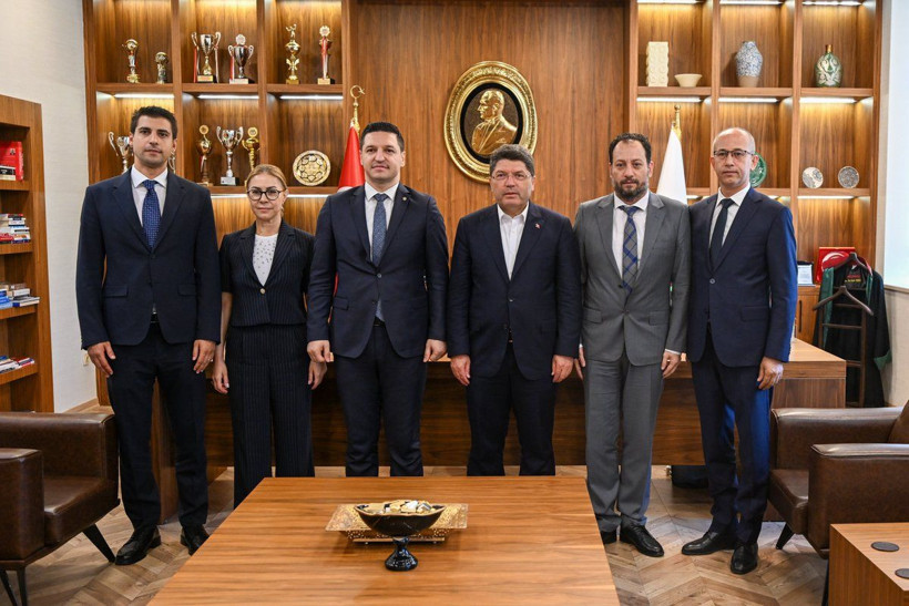 Bakan Tunç Adana Adliyesi'ni ziyaret etti! Başsavcı Şahin de eşlik etti! - Resim: 5