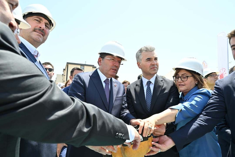 Bakan Tunç temel atma töreninde konuştu! Adalet hizmetlerimize güç katacak - Resim: 5