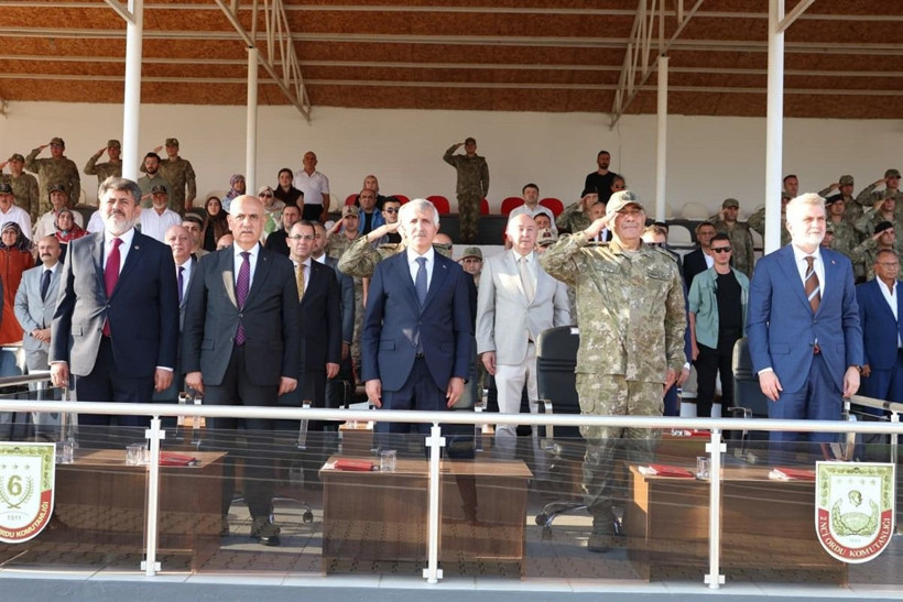 Kahramanmaraş'ta sancak ve görev teslim töreni! Başsavcı Tiryaki de katıldı - Resim: 2