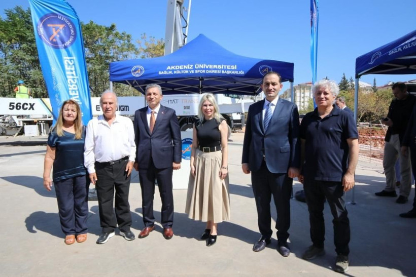 Nöroloji binasının temel atma töreni yapıldı! Vali Şahin ile Başsavcı Kahveci de katıldı - Resim: 4