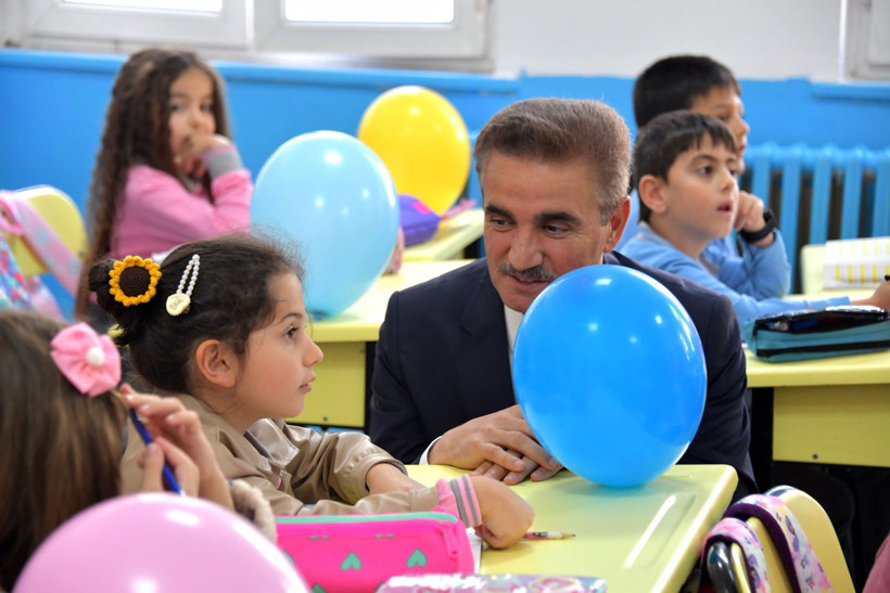 Vali Baruş ve Başsavcı Gürgah, minik öğrencilerin okul heyecanına ortak oldu - Resim: 4