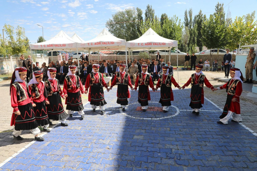 İlköğretim Haftası törenle kutlandı! Başsavcı Çalış da eşlik etti - Resim: 7