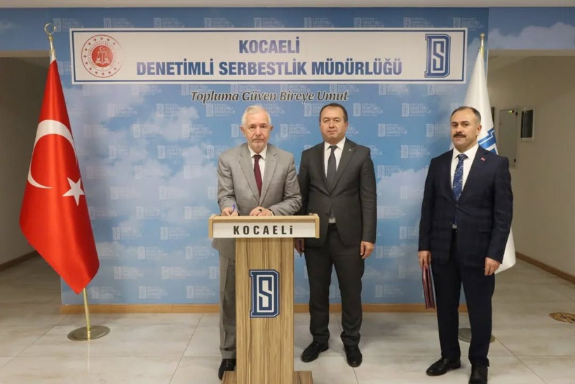 İş birliği protokolü imzalandı! 5 yükümlü Umre’ye götürülecek - Resim: 2