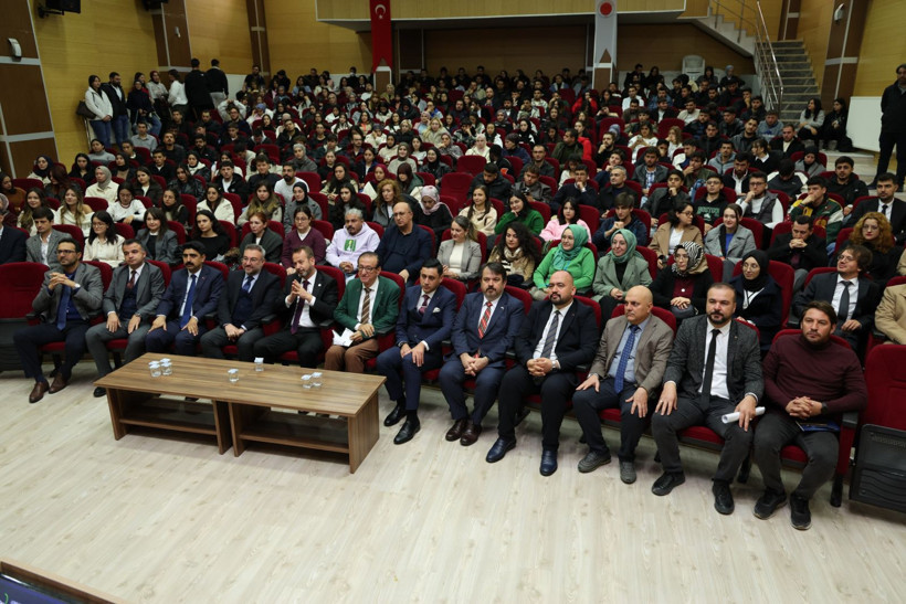 AYM Üyesi Kenan Yaşar’dan Bozok Üniversitesi’nde hukuk semineri - Resim: 2