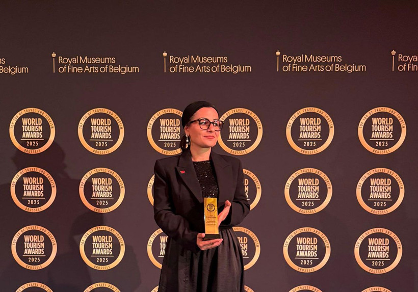 Fütürist sanatçı Serra Erdoğan, Brüksel Kraliyet Sanat Müzesi'nde Avrupa'yı yeniden yorumladı - Resim: 4