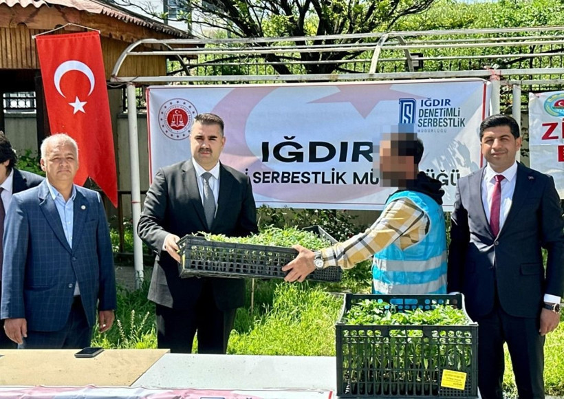 Yükümlülerin rehabilitasyonu için sebze bahçesi oluşturuldu - Resim: 3