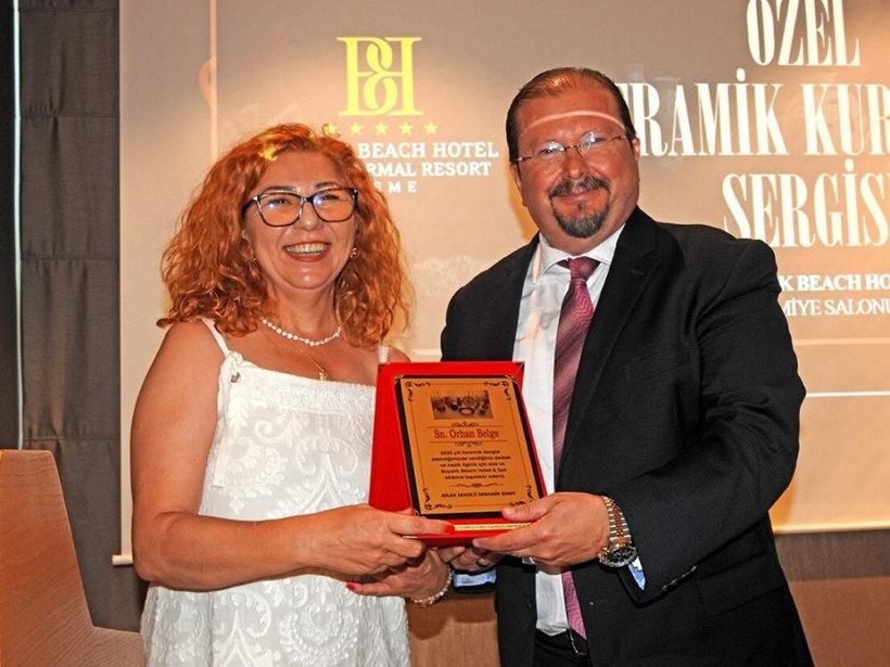 Çeşme Halk Eğitim Merkezi kursiyer sergisi sanat severlerle buluştu! - Resim: 3