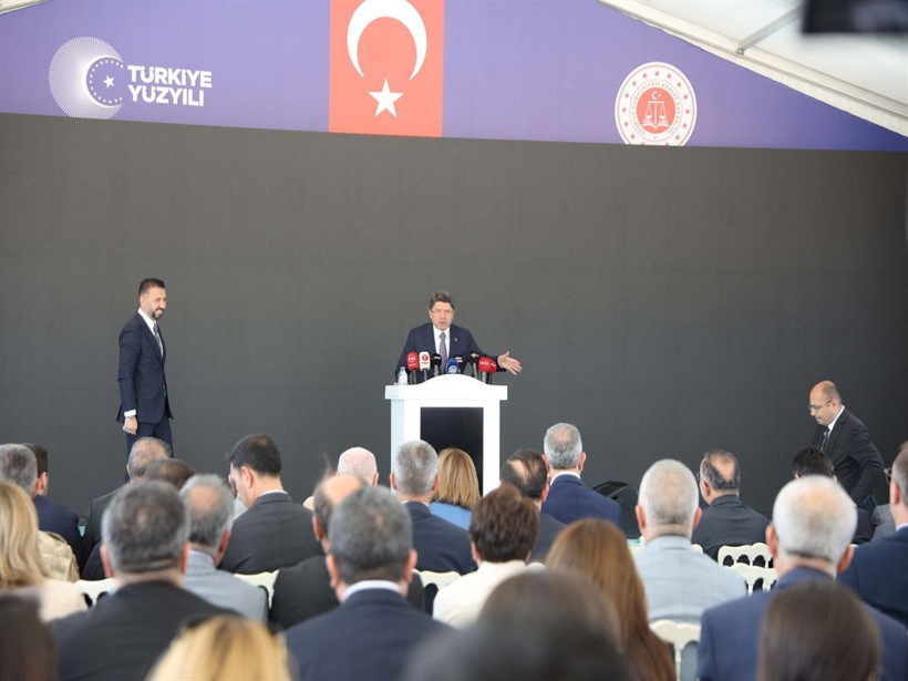 Bakan Tunç temel atma töreninde konuştu! Adalet hizmetlerimize güç katacak - Resim: 4