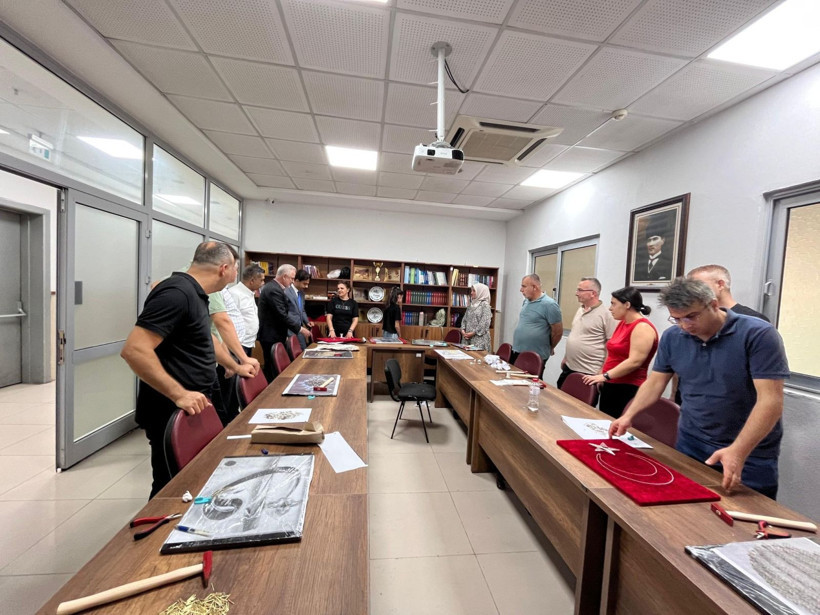 Başsavcı Vekili Çiftçi ve İTSO Başkanı Yılmaz’dan Denetimli Serbestlik Filografi kursuna ziyaret - Resim: 1