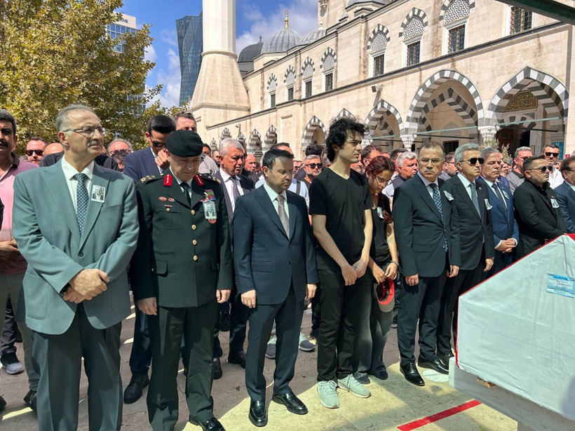 Cumhuriyet Savcısı Ercan Kayhan'a veda! Bıçaklı saldırıda hayatını kaybetmişti! - Resim: 8