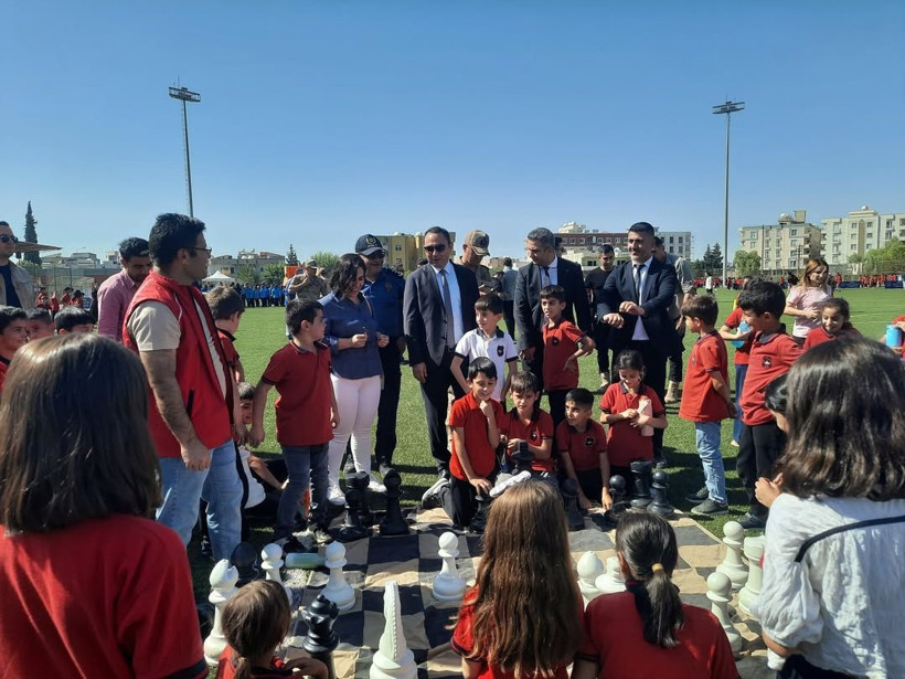 Silopi'de çocuklara özel spor haftası! Renkli kareler ortaya çıktı - Resim: 7