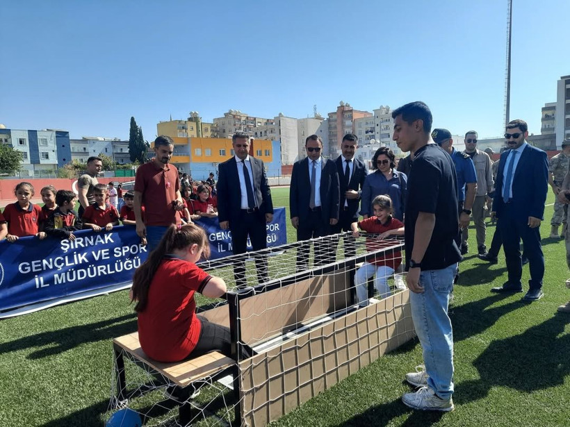 Silopi'de çocuklara özel spor haftası! Renkli kareler ortaya çıktı - Resim: 1