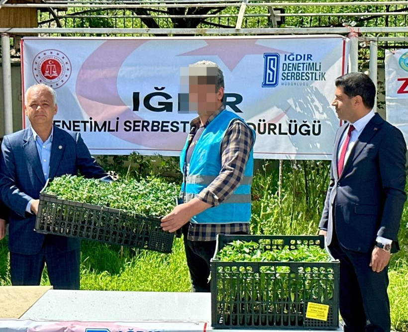 Yükümlülerin rehabilitasyonu için sebze bahçesi oluşturuldu - Resim: 5