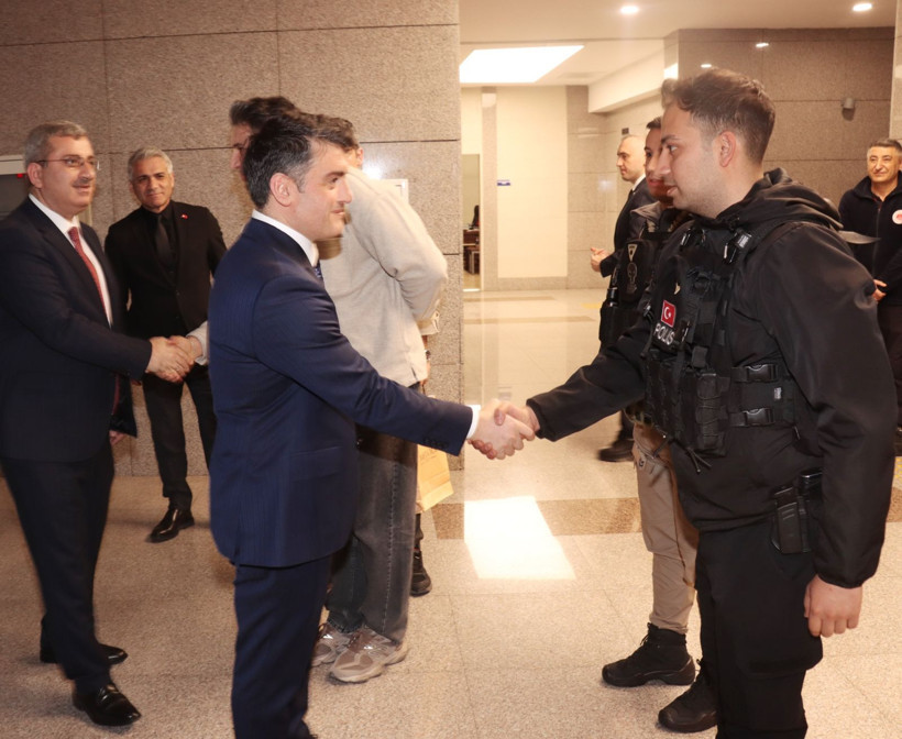 Başsavcı Dönmez'den adliye karakoluna ziyaret - Resim: 4